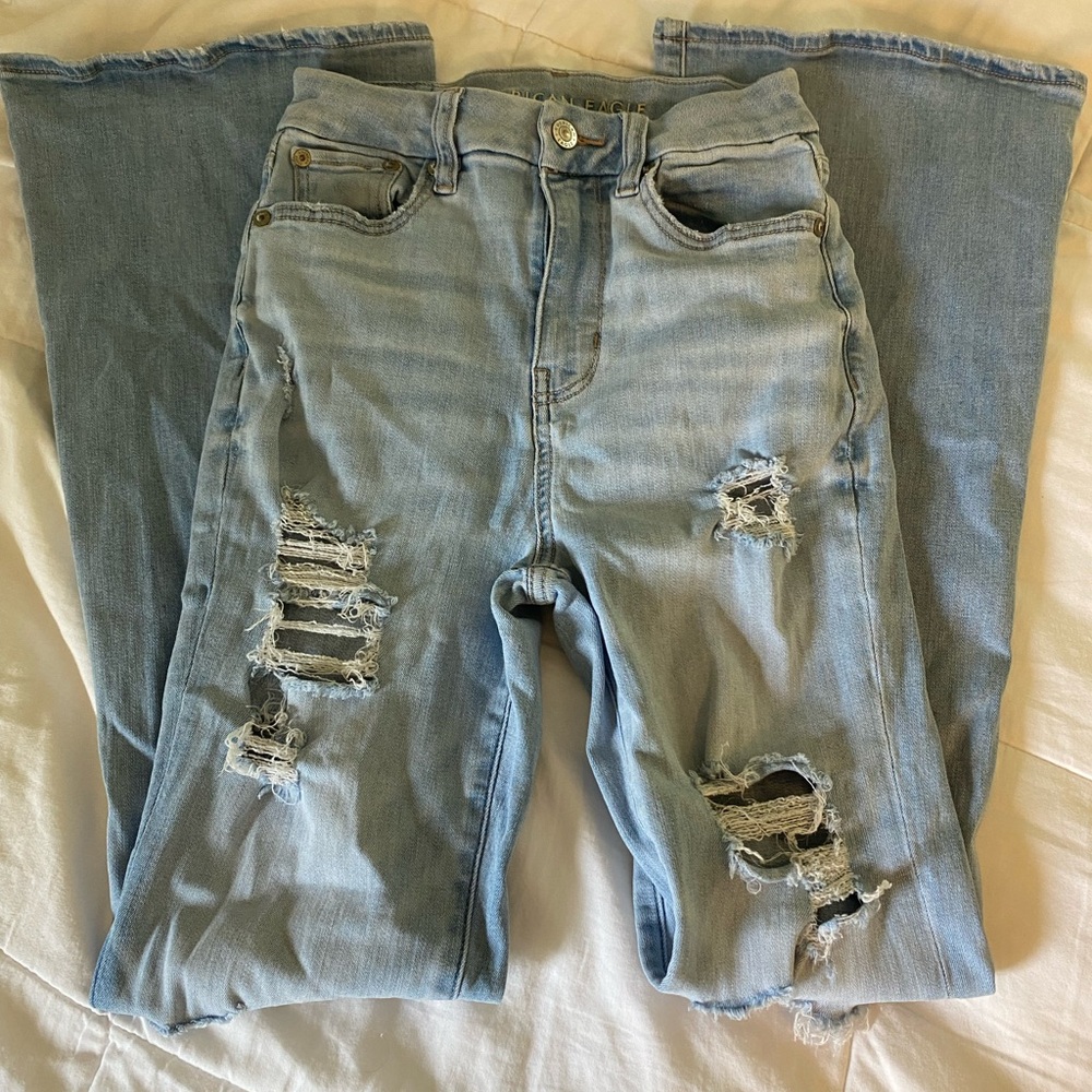 American Eagle Curvy Super High Rise Flare next level stretch size 00 regular